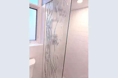 2374 Madison Road #E2F, Cincinnati, OH 45208 - Photo 25