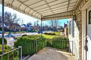 5152 Highview Dr, Cincinnati, OH 45238 - Photo 3