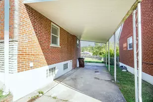 1478 Foxwood Dr, Cincinnati, OH 45231 - Photo 31