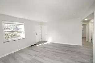 1478 Foxwood Dr, Cincinnati, OH 45231 - Photo 5