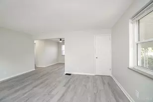 1478 Foxwood Dr, Cincinnati, OH 45231 - Photo 7
