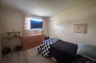 4378 Terrace Dr, Union Township, OH 45245 - Photo 7