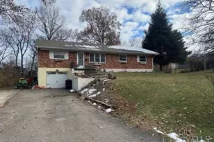 4378 Terrace Dr, Union Township, OH 45245 - Photo 1