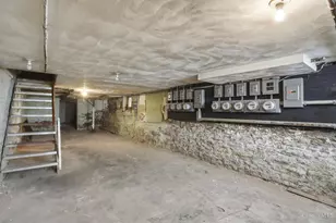 2810 Jefferson Ave, Cincinnati, OH 45219 - Photo 11