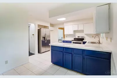 7154 Goldengate Drive, Anderson Township, OH 45244 - Photo 17