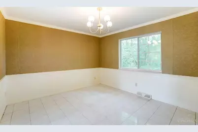 7154 Goldengate Drive, Anderson Township, OH 45244 - Photo 9