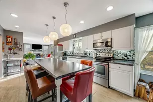 6321 Duet Ln, Colerain Township, OH 45239 - Photo 9