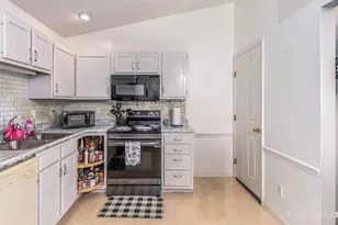 3693 W Galbraith Rd, Colerain Township, OH 45247 - Photo 13