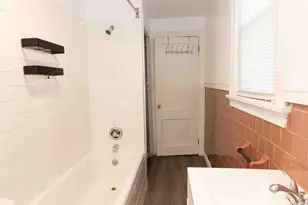 1909 Pogue Ave, Cincinnati, OH 45208 - Photo 9