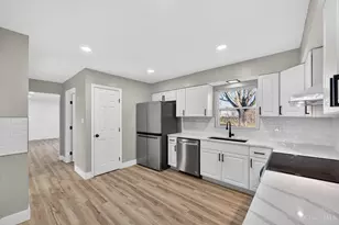 229 Edith Dr, Middletown, OH 45042 - Photo 13