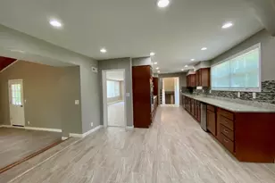 7315 Drake Rd, Indian Hill, OH 45243 - Photo 19