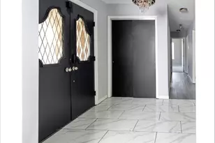 3586 Rackacres Dr, Green Township, OH 45211 - Photo 3