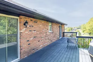 3586 Rackacres Dr, Green Township, OH 45211 - Photo 23