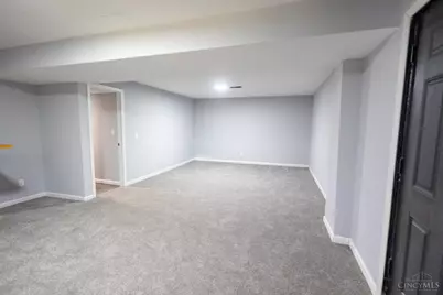 3586 Rackacres Drive, Green Township, OH 45211 - Photo 21