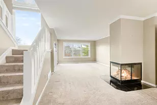 5485 Windridge Ct, Columbia Township, OH 45243 - Photo 7