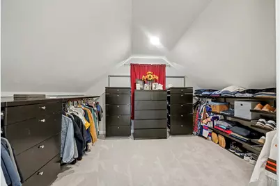 8521 Darnell Avenue, Sycamore Township, OH 45236 - Photo 21