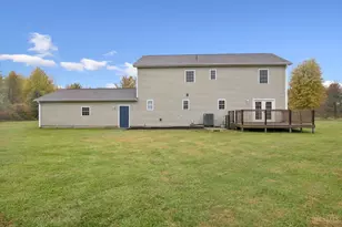 21602 Woodville Rd, Perry Township, OH 45107 - Photo 5