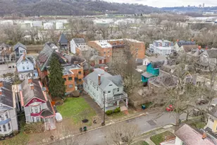 3711 Morris Pl, Cincinnati, OH 45226 - Photo 3