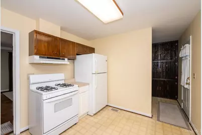 8444 Flamingo Lane, Colerain Township, OH 45239 - Photo 13