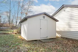 8444 Flamingo Ln, Colerain Township, OH 45239 - Photo 31