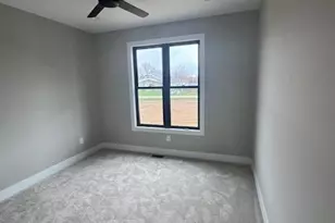 2259 McKinley Farms Ln, Monroe Township, OH 45157 - Photo 3