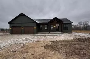 2259 McKinley Farms Ln, Monroe Township, OH 45157 - Photo 1