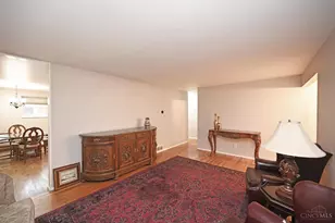 3320 River Hills Dr, Newtown, OH 45244 - Photo 9