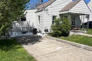 8801 Tudor Ct, Sycamore Township, OH 45242 - Photo 3