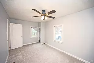 8801 Tudor Ct, Sycamore Township, OH 45242 - Photo 13