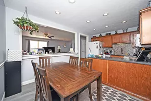 1366 Buxton Meadows Dr, Batavia Township, OH 45102 - Photo 11