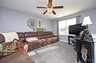 1366 Buxton Meadows Dr, Batavia Township, OH 45102 - Photo 3