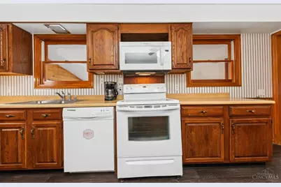 1675 Christopher Road, Aberdeen, OH 45101 - Photo 13