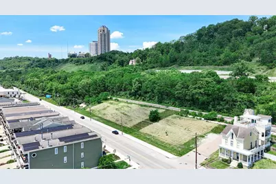 1922 Riverside Drive, Cincinnati, OH 45202 - Photo 1