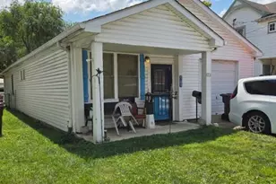 6310 Vine St, Elmwood Place, OH 45216 - Photo 1