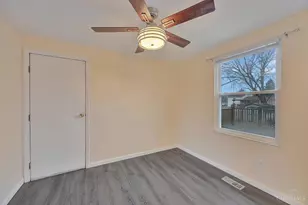 111 Burk Ln, Harrison, OH 45030 - Photo 7