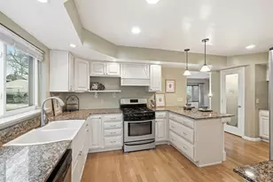 5719 Biscayne Ave, Green Township, OH 45248 - Photo 13