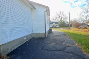 4268 Glenway Ave, Deer Park, OH 45236 - Photo 9