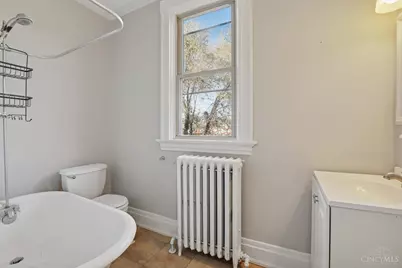 1212 Bates Avenue, Cincinnati, OH 45225 - Photo 9