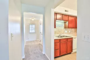 2021 Commons Circle, Batavia Township, OH 45103 - Photo 7