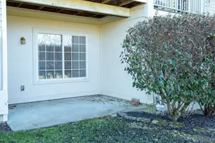 2021 Commons Circle, Batavia Township, OH 45103 - Photo 27