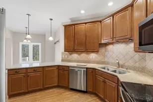 8016 Acorn Trail, Hamilton Township, OH 45039 - Photo 15