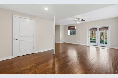 8016 Acorn Trail, Hamilton Township, OH 45039 - Photo 37