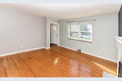 5618 Leumas Road, Green Township, OH 45239 - Photo 5