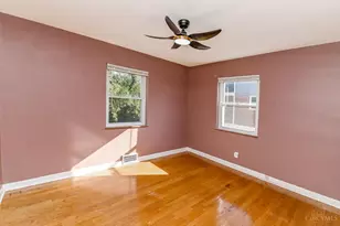 5618 Leumas Rd, Green Township, OH 45239 - Photo 13