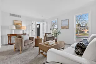 6210 N Shadowhill Way, Miami Township, OH 45140 - Photo 3