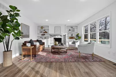 6210 N Shadow Hill Way, Miami Township, OH 45140 - Photo 9