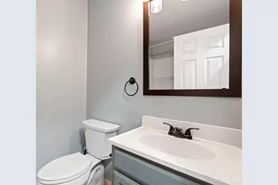 558 Brooke Boulevard, Wilmington, OH 45177 - Photo 7