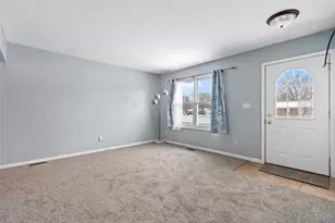 558 Brooke Blvd, Wilmington, OH 45177 - Photo 3