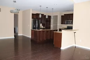 1206 Fox Horn Ct, Miami Township, OH 45150 - Photo 5