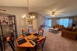 840 Southmeadow Circle, Springfield Township, OH 45231 - Photo 3